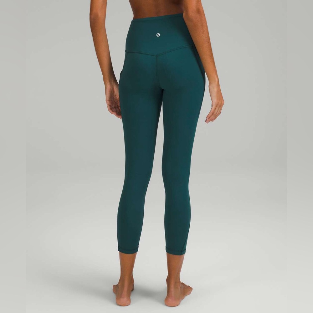 Lululemon Align High-Rise Crop with Pockets 23”